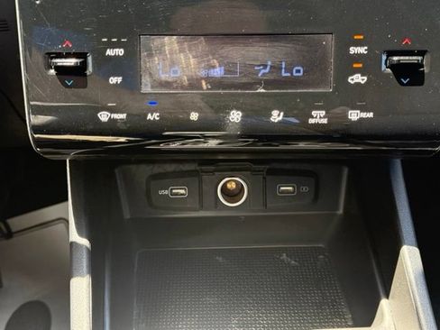 Used 2024 Hyundai Santa Cruz SEL AWD/4WD image 27