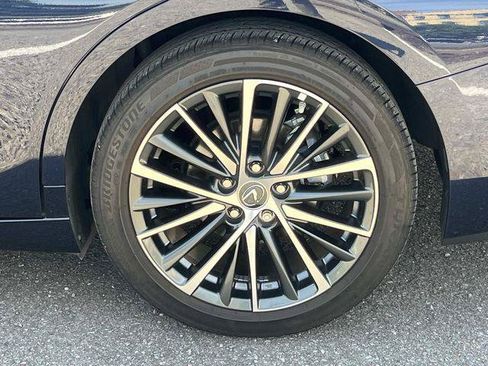 Certified 2025 Lexus ES 350 w/ Premium Package FWD image 11