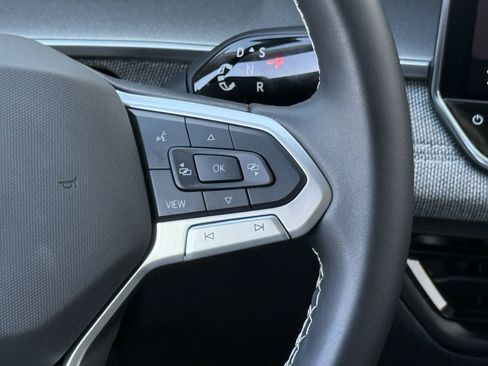 New 2025 Volkswagen Tiguan S image 14