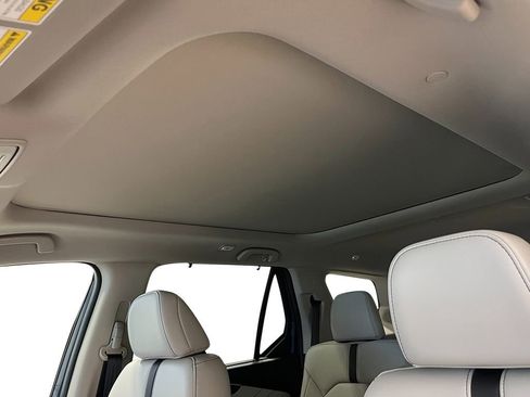 New 2026 Honda Pilot Touring image 26