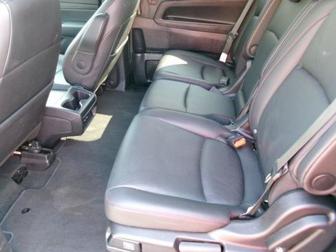 Used 2025 Honda Odyssey Sport-L image 9