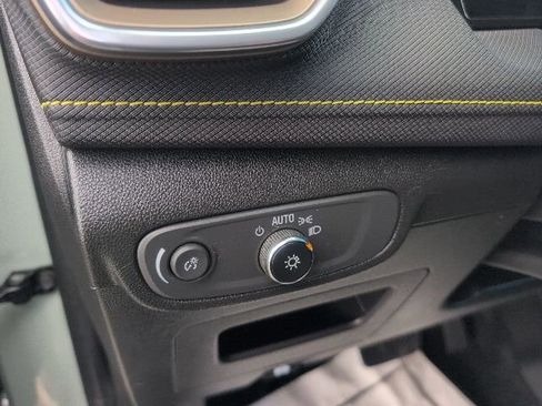 Used 2025 Chevrolet TrailBlazer ACTIV w/ Convenience Package image 17