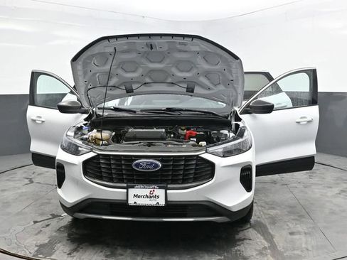 Used 2023 Ford Escape Active w/ Tech Pack #1 FWD image 40