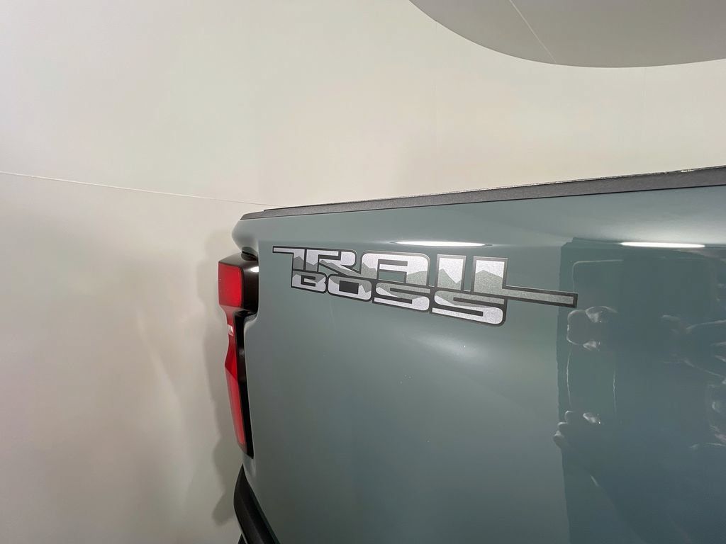 Used 2026 Chevrolet Silverado 2500 LTZ w/ Trail Boss Package AWD/4WD image 29