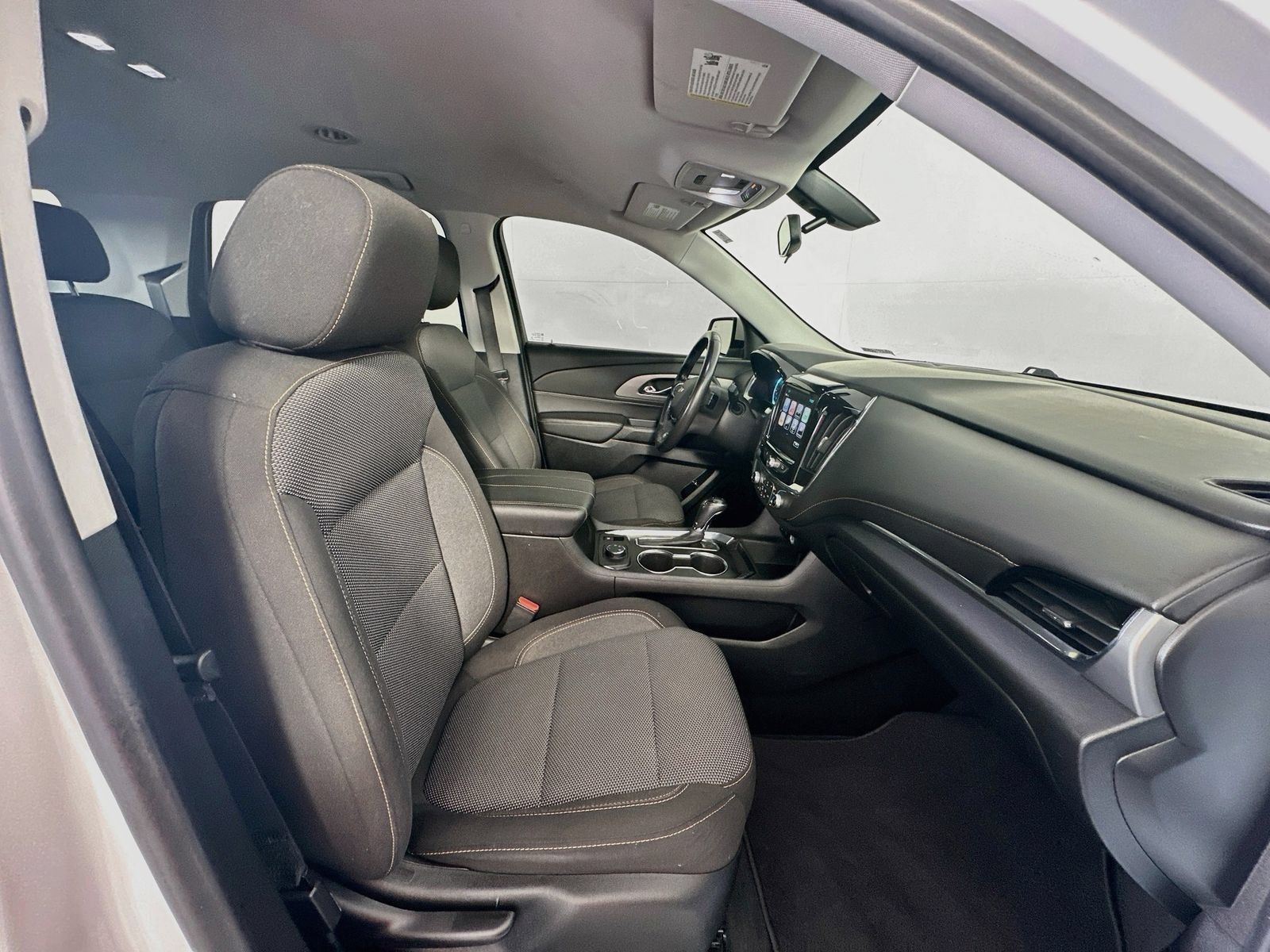 Used 2018 Chevrolet Traverse LT AWD/4WD image 28