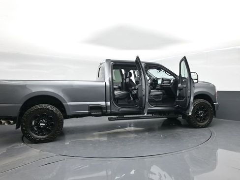 Used 2025 Ford F350 Lariat w/ Lariat Ultimate Package AWD/4WD image 71