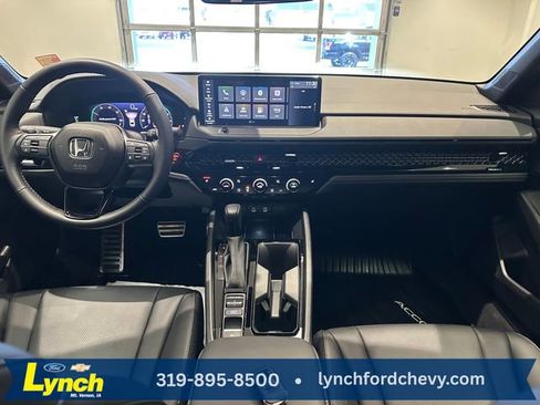 Used 2025 Honda Accord Sport image 10