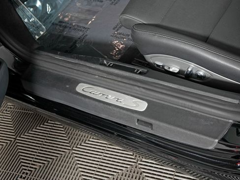 Used 2014 Porsche 911 Carrera S RWD image 22