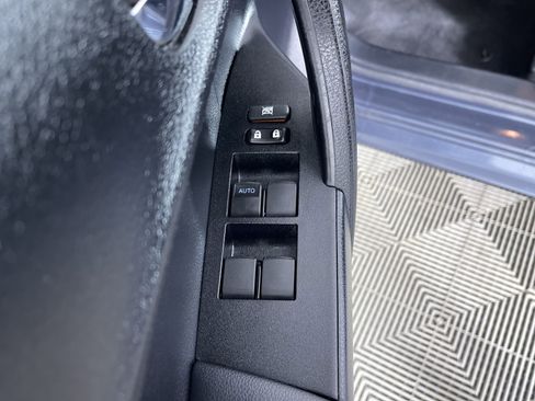 Used 2017 Toyota Corolla XLE w/ Carpet Mat Package (TMS) image 14