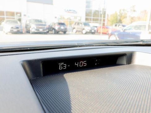 Used 2016 Toyota Sequoia Platinum image 67