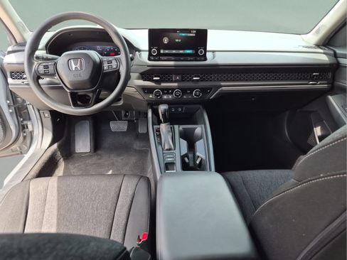 Used 2025 Honda Accord SE image 25