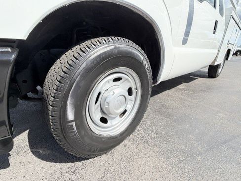 Used 2015 Ford F250 XL RWD image 9