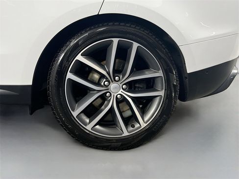 Used 2023 Land Rover Range Rover Sport SE image 33