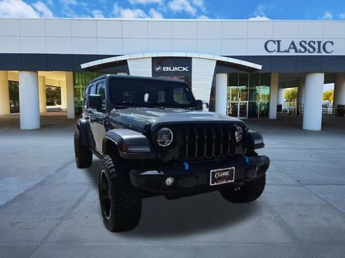 Used 2023 Jeep Wrangler Unlimited w/ 8.4" Radio Group image 2