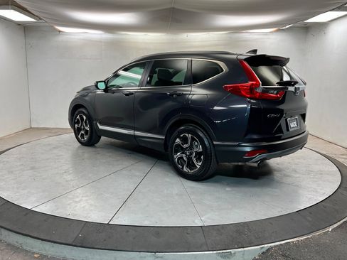 Used 2017 Honda CR-V Touring image 3