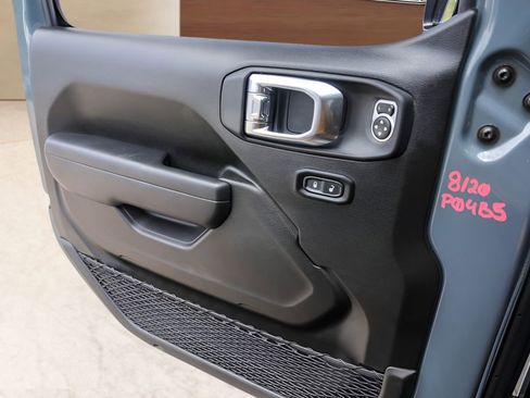 Used 2025 Jeep Wrangler Unlimited Sport S 4xe AWD/4WD image 22