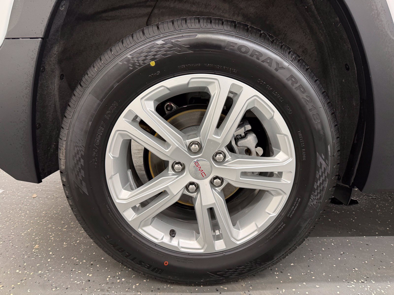 Used 2024 GMC Terrain SLE AWD/4WD image 20