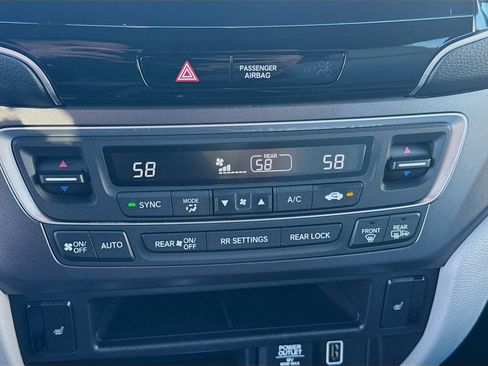 Used 2022 Honda Pilot Special Edition image 14