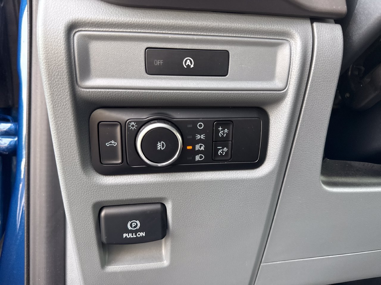 Used 2025 Ford F150 XLT w/ Equipment Group 301A Standard AWD/4WD image 18