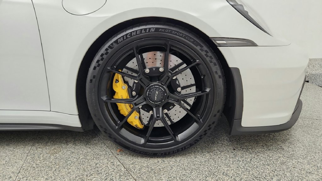 Used 2022 Porsche 911 GT3 RWD image 31
