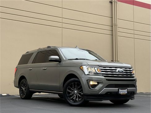 Used 2019 Ford Expedition Max Limited image 29