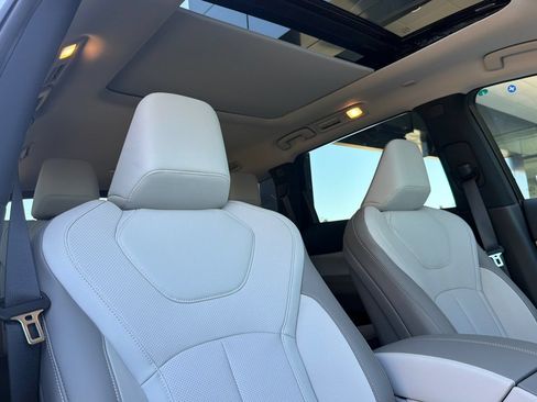 New 2027 INFINITI QX60 Luxe w/ Cargo Package AWD/4WD image 19