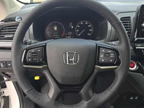 Used 2026 Honda Odyssey Elite image 14