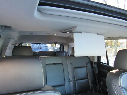 Used 2016 Chevrolet Tahoe LT image 18