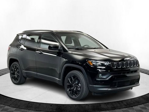 New 2026 Jeep Compass Latitude AWD/4WD image 7
