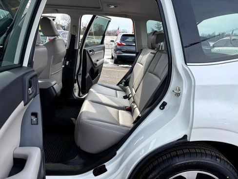 Used 2018 Subaru Forester 2.5i Limited w/ Popular Package #2 image 19