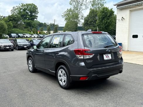 Certified 2023 Subaru Forester AWD/4WD image 3