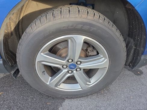 Used 2022 Ford Edge SEL w/ Convenience Package AWD/4WD image 12