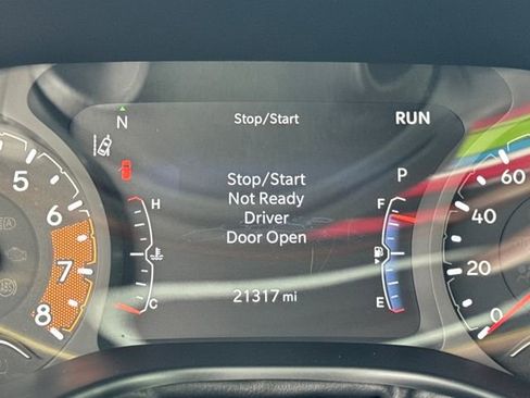 Used 2022 Jeep Compass Altitude w/ Sun and Sound Group image 16