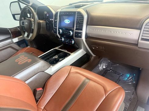 Used 2019 Ford F350 King Ranch w/ King Ranch Ultimate Package AWD/4WD image 16