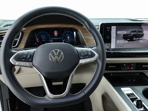 New 2026 Volkswagen Atlas SE FWD image 58