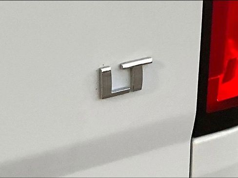 Used 2019 Chevrolet Colorado LT w/ Luxury Package, Chrome image 24