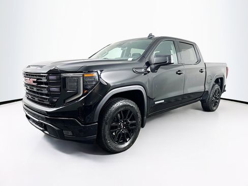 Used 2023 GMC Sierra 1500 Elevation image 3