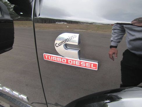 Used 2024 RAM 4500 SLT w/ Quick Order Package 2YG SLT image 30