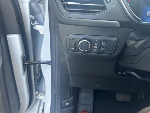 Used 2024 Ford Escape Active image 6