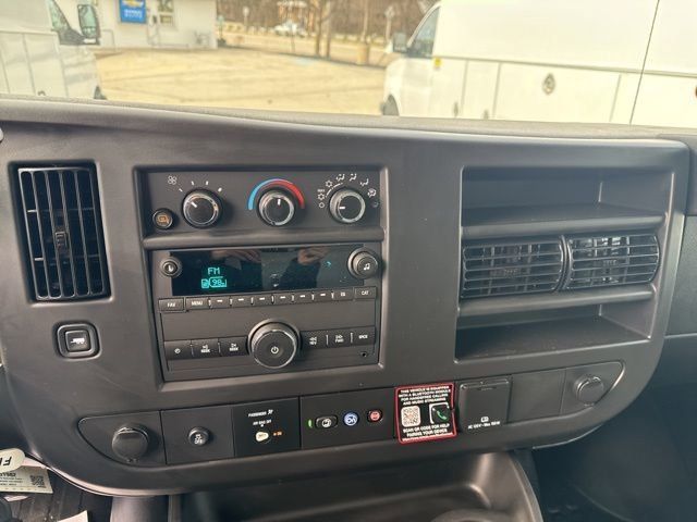 New 2025 Chevrolet Express 3500 w/ Power Convenience Package RWD image 18