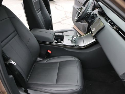Used 2026 Land Rover Range Rover Evoque S AWD/4WD image 30