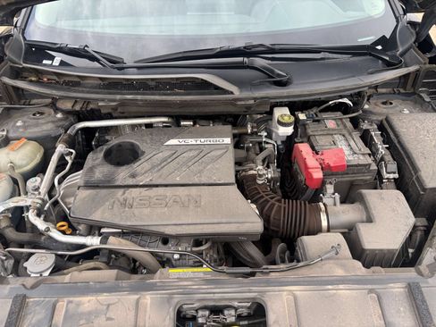 Used 2025 Nissan Rogue SV FWD image 34