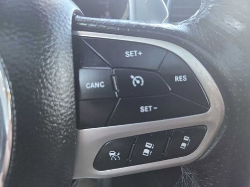 Used 2020 Jeep Grand Cherokee SRT w/ Trailer Tow Group IV image 21