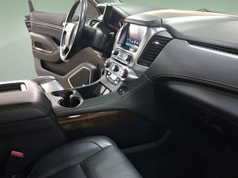 Used 2020 Chevrolet Tahoe LT AWD/4WD image 13