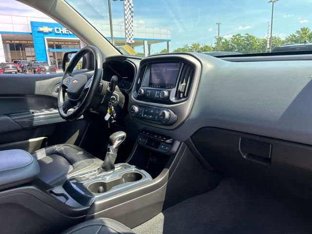 Used 2022 Chevrolet Colorado Z71 AWD/4WD image 33