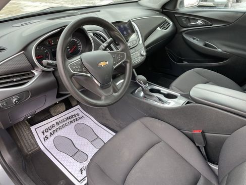 Used 2023 Chevrolet Malibu LT image 4