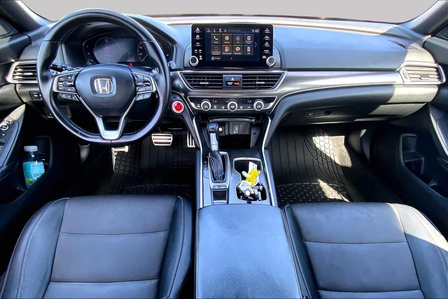 Used 2018 Honda Accord Sport image 14