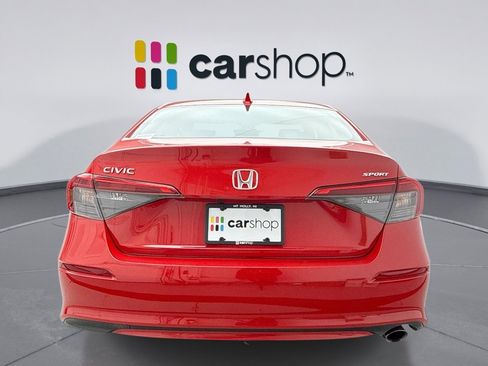 Used 2023 Honda Civic Sport image 4
