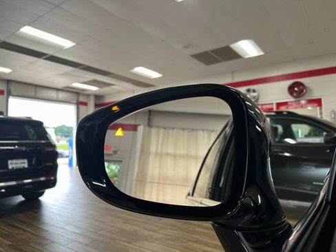 New 2026 Chrysler Pacifica Select image 8