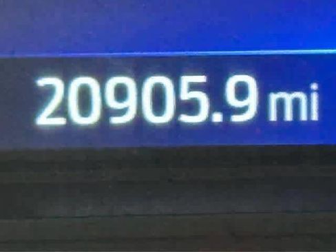 Used 2023 Ford Explorer XLT w/ Equipment Group 202A image 22